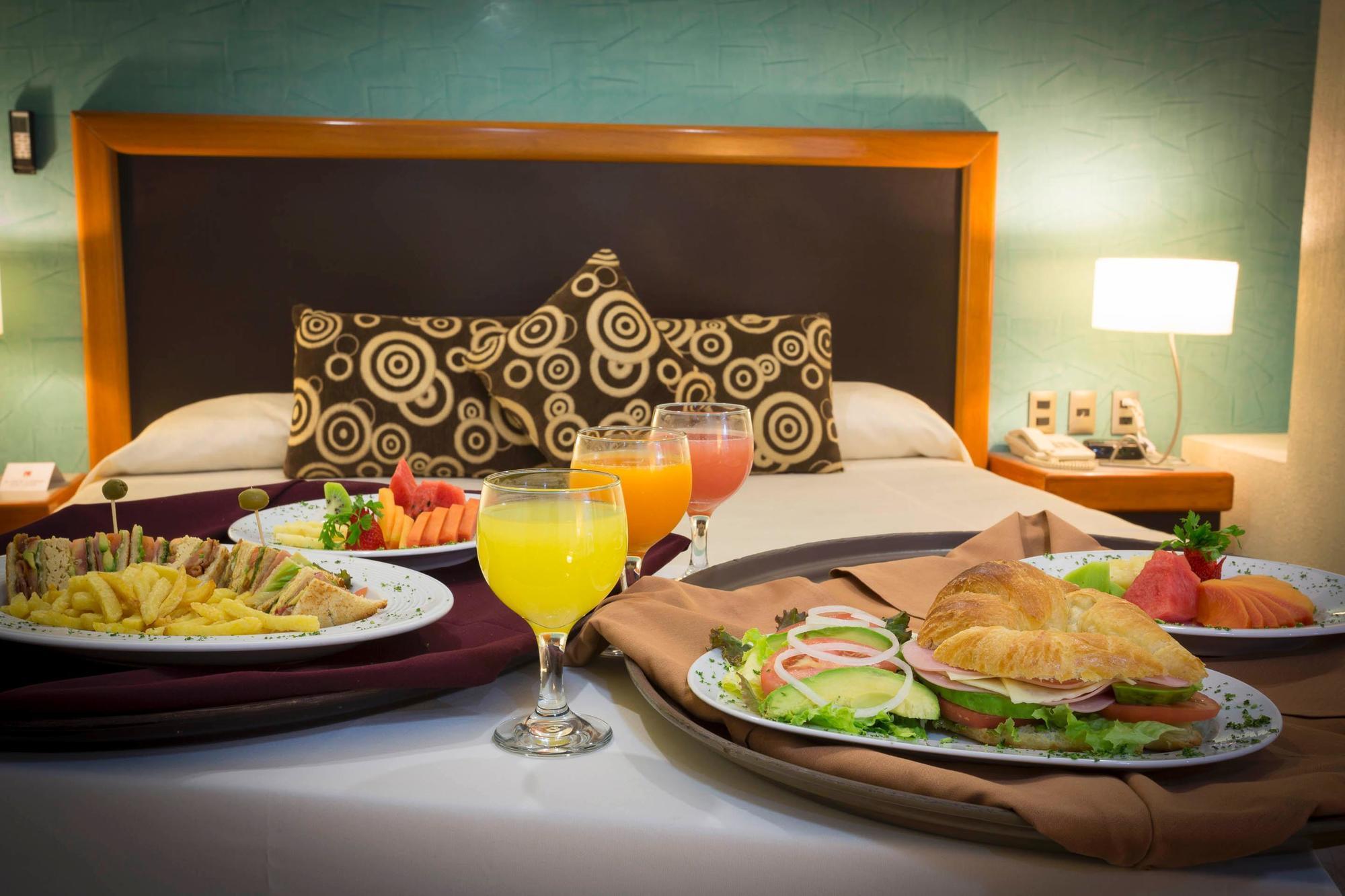מקסיקו סיטי Hotel Abastos Plaza מראה חיצוני תמונה